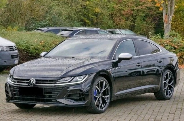 Volkswagen Arteon R 2.0 TSI 4Motion =Panorama= Distronic Гар Image 1